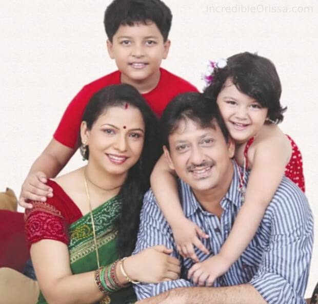 Sidhant Mohapatra Family Photo