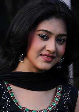 Barsha Priyadarshini Wallpapers Photos - Hot Oriya Actress Images Pics