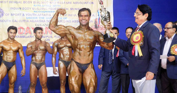 Odia bodybuilder Janmejaya Mohanty bags Mr Kolkata title