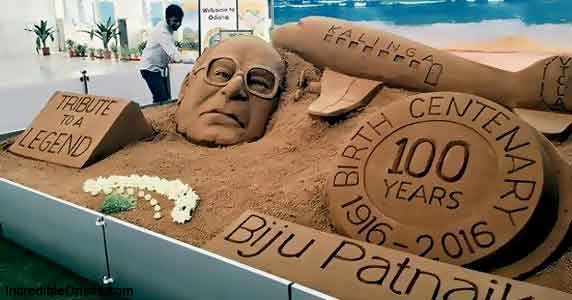 Sudarshan Patnaik’s sand art on Biju Patnaik birth centenary